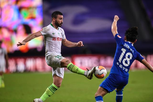 俱乐部杯-阿姆斯23分广东胜广州 王少杰10+8