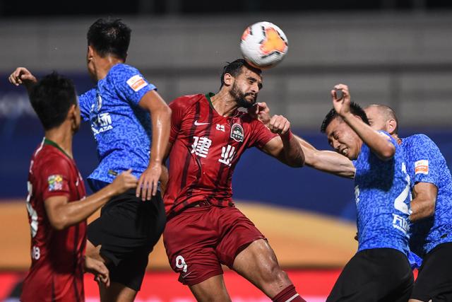 詹姆斯25+12库里仅13分 湖人力克勇士3连胜